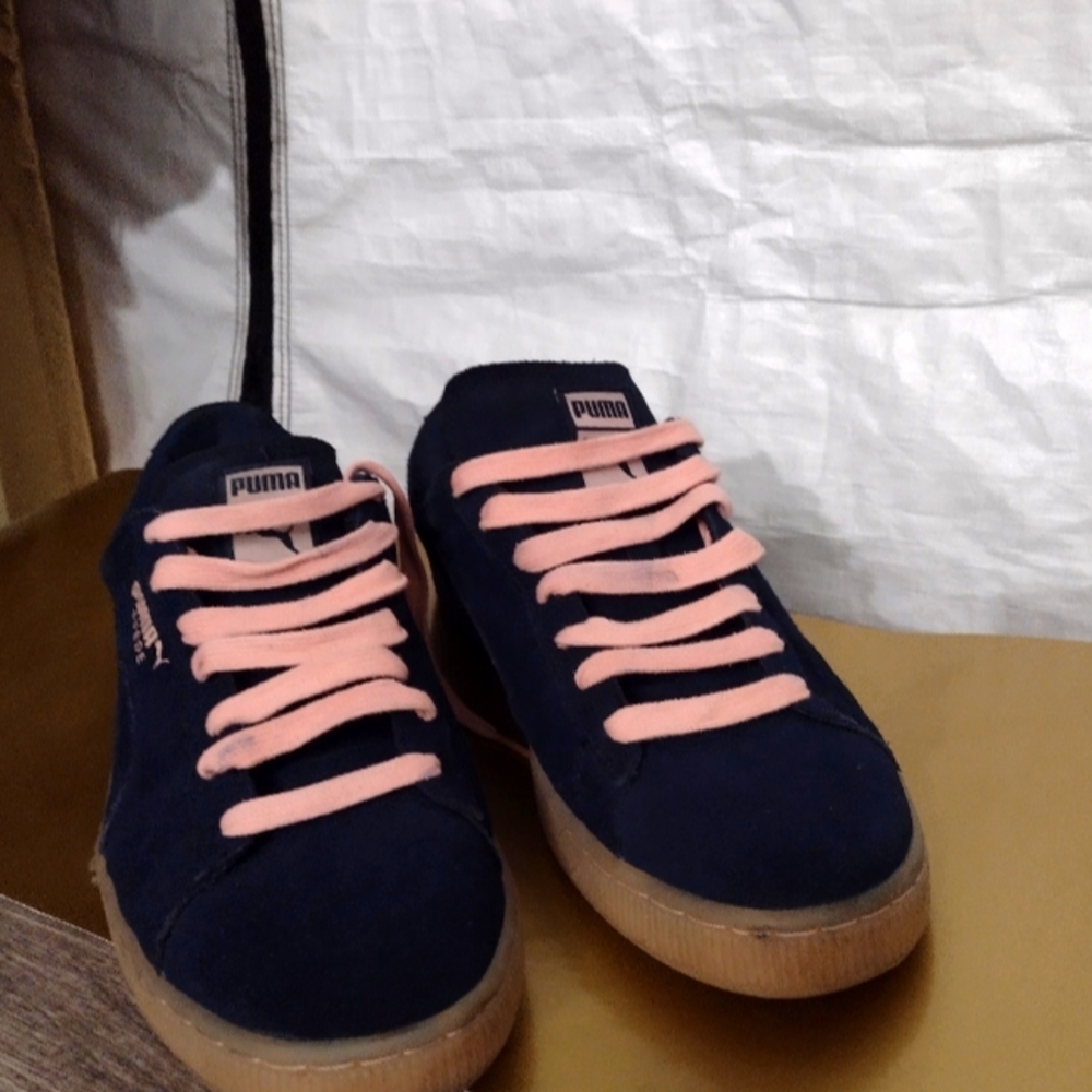 Men's puma shoes